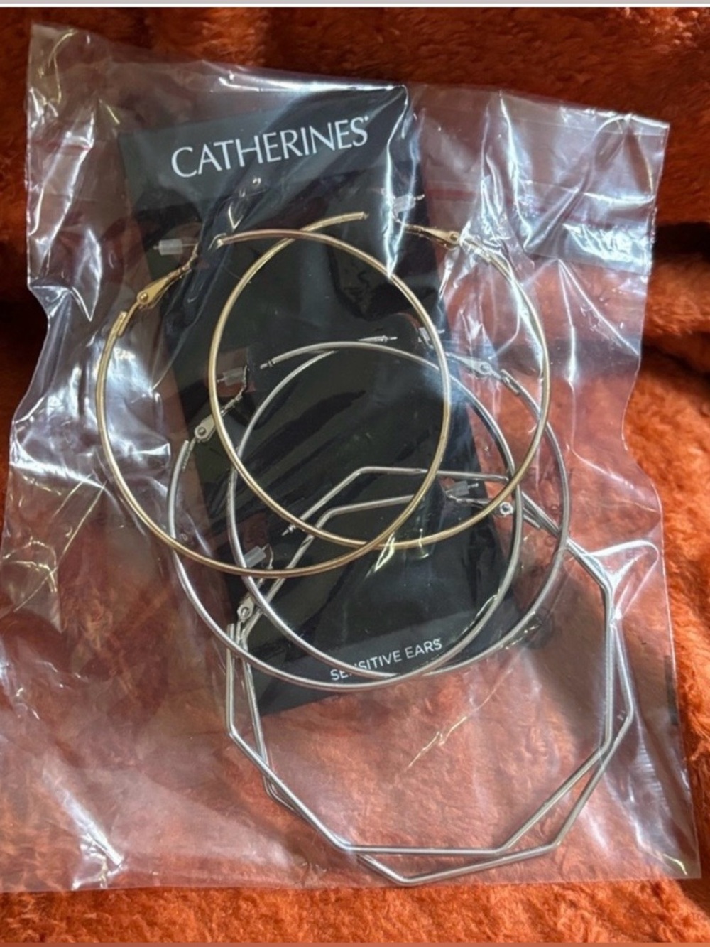 Catherine’s 1 set of 3 pairs of large hoop earrings